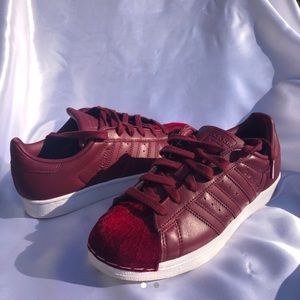 Burgundy velvet toe adidas